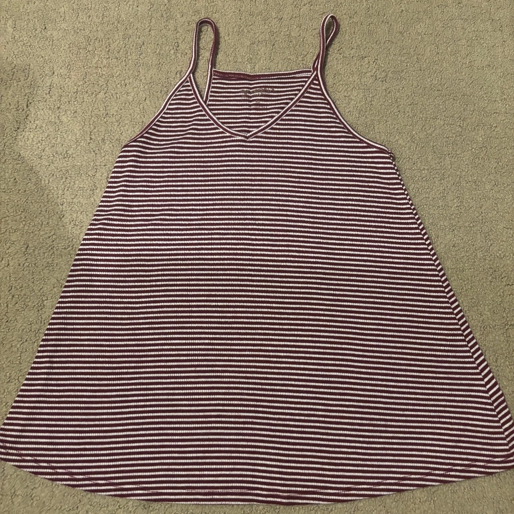 BURGUNDY AND WHITE STRIPPED TANK TOP